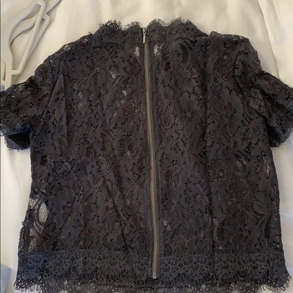 Lace top - Picture 2 of 3